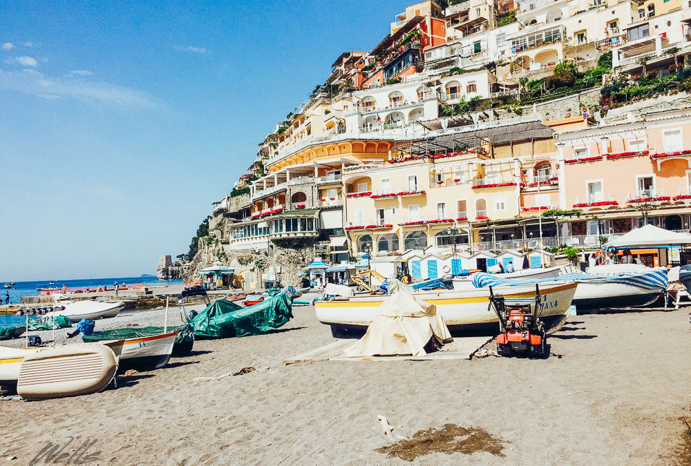 Exploring the Amalfi Coast and Pompeii